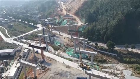 重点项目建设为韶关高质量发展提供新动能_王瑞军_陈少荣_工程