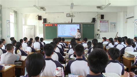 【学习宣传贯彻党的二十大精神】阳西县二小：多形式落实到教育教学工作中 -阳西县人民政府网站