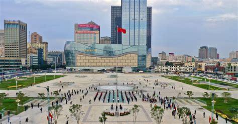 呼和浩特新华广场重新开放-新闻中心-内蒙古新闻网