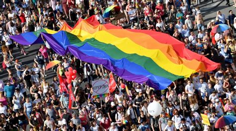 守望者：同性恋LGBT运动是犹太精英和白左策动的全球文化战争_汉泊客文化网