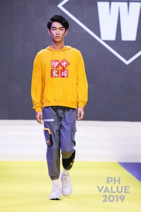 新款中国龙乒乓球服套装 比赛训练队服速干短裤上衣 团体服定制-阿里巴巴