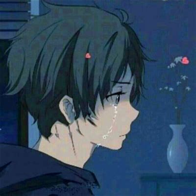 非主流哭泣的男生头像