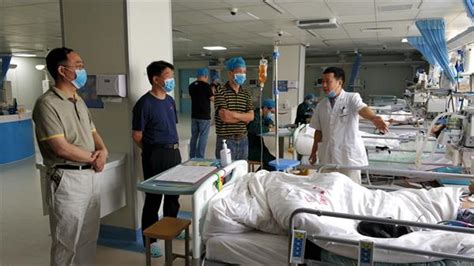 中国人民解放军第457医院领导一行来县中医医院参观交流,金寨县中医医院