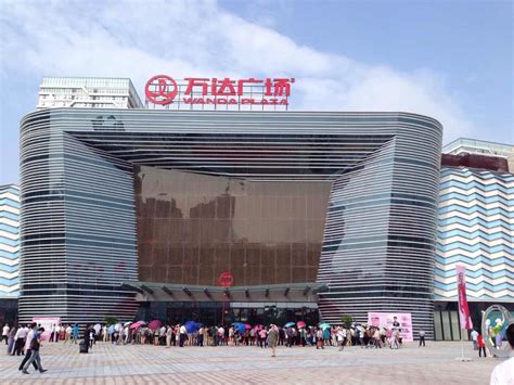 上海浦江万达广场开业首日销售1900万、客流突破25万人次_联商网