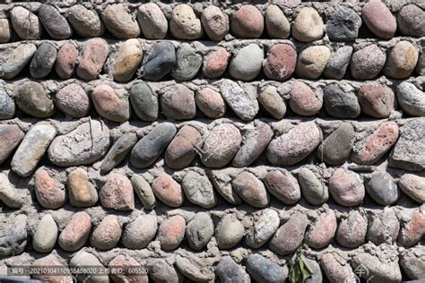 天然鹅卵石墙砖户外花园林鱼池砖河卵石切片文化石别墅院子围墙砖-淘宝网