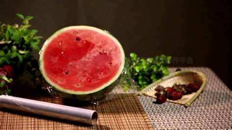 cherry的半拉图片 cherry的半拉图片