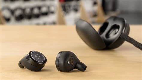 2021新款私模蓝牙耳机高通QCC3046 游戏耳机 入耳式无线运动耳机-阿里巴巴