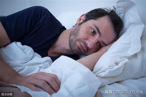 睡姿不正确容易惹出病，这10种正确睡姿学起来，能“治病