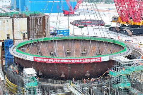 国核湛江核电有限公司 公司新闻 广东廉江核电1号核岛首个核级大型模块吊装就位
