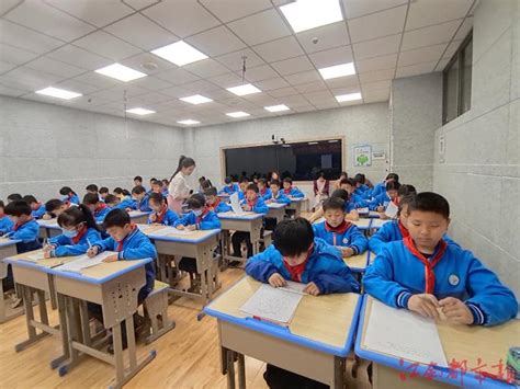 鹰潭市第十二中学举办优质课选拔赛-江南都市网