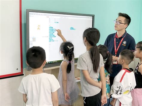 潍坊中新双语学校Scratch创意编程大赛精彩纷呈_Scratch少儿编程网