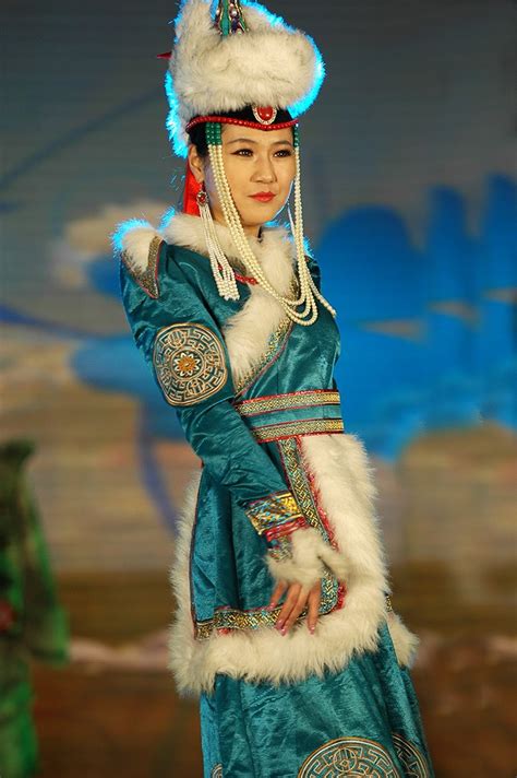 去内蒙古过新年，你得知道蒙古人过节的这些习俗