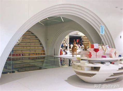 西安“最美书店”投资1.4亿，日本人设计，灵感来自大明宫_凤凰网视频_凤凰网
