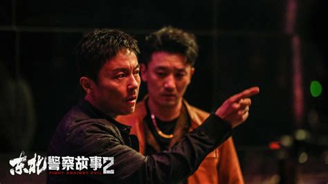 《警察故事2》幕后故事：张曼玉差点毁容，成龙父亲也参演了电影