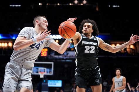 No. 16 Xavier takes down No. 17 Providence in OT thriller