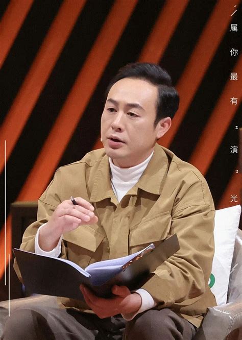 张颂文称中国99.5%的演员收入极低（年收入不到2万的张颂文生活现状） | 刀哥爱八卦