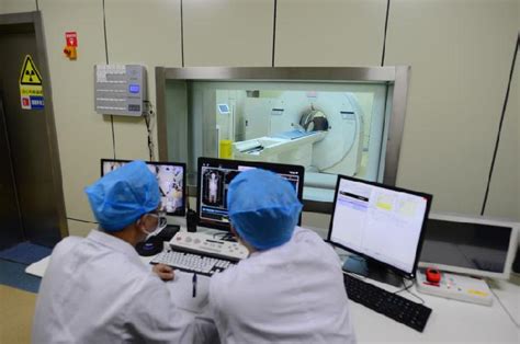 重庆大学附属三峡医院引进PET/CT医学影像设备,推动精准医疗迈上新台阶 - 重庆日报