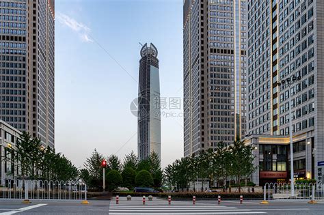 武汉CBD中央商务区高清图片下载-正版图片500904630-摄图网