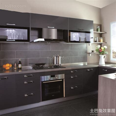 不锈钢拉丝板在现代厨房的橱柜应用_佛山飞慕克金属制品有限公司