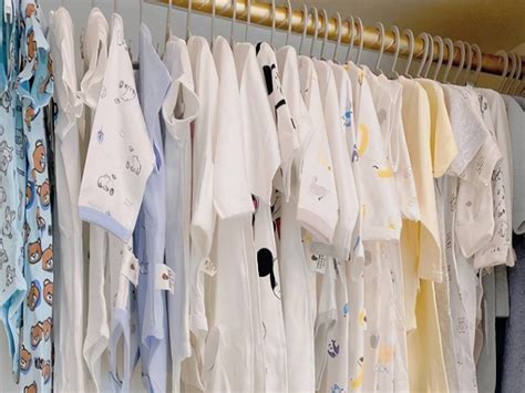 0-6个月宝宝穿衣服温度对照表：掌握三暖二凉原则是关键_家庭医生在线