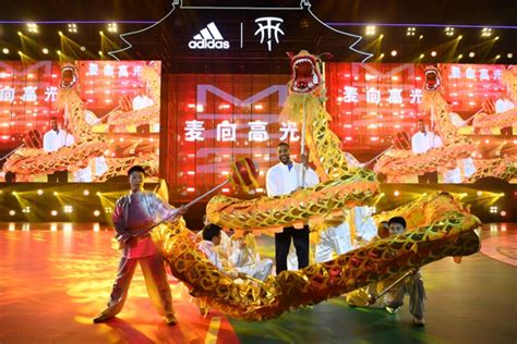 “麦”向高光耀目首都 2019麦迪中国行北京站_手机新浪网