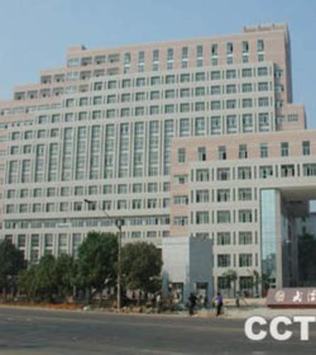 武汉工程大学流芳校区实验楼主楼A-中欣建设集团有限公司