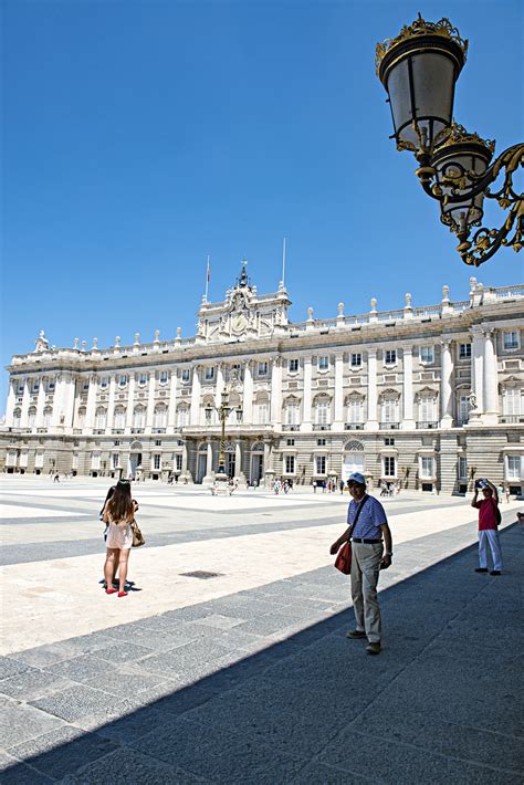 西班牙马德里的Cibeles广场素材-高清图片-摄影照片-寻图免费打包下载