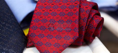 红领带缝纫裁缝男性衣领店铺棉布零售袖口服装男人高清图片下载-正版图片320897069-摄图网