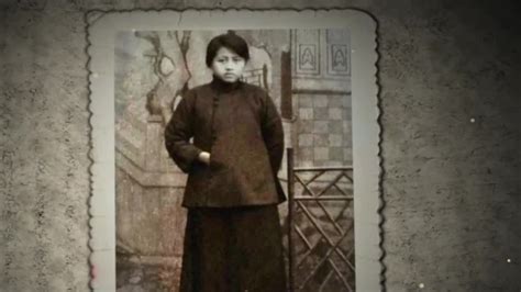 1910年，年仅13岁的王会悟办起私塾，但遭乡绅妒忌被“戳蹩脚”_凤凰网视频_凤凰网