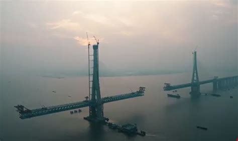 沪苏通长江公铁大桥开通在即 震撼航拍抢先看！_我苏网