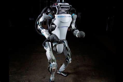 全球最仿真的五大机器人排行榜：会聊天、会工作的机器人你见过吗？ - 未来