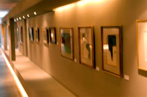 影像上海艺术博览会参展画廊 | OstLicht. Gallery - 影像上海艺术博览会 - 崇真艺客