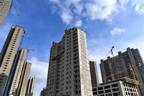 首批11栋楼结构封顶 顺义3753套公租房年底竣工_北京日报网