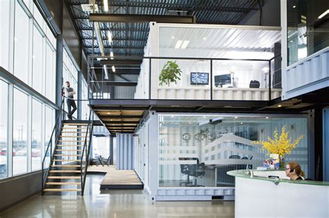 山东某投资公司现代简约风格办公室设计实景图-企业办公-上海勃朗空间设计公司
