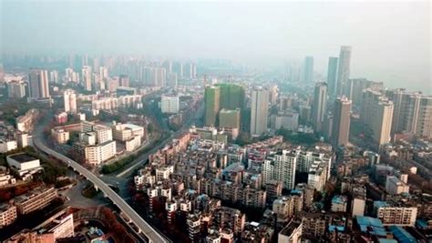 城市往东，这片“空中经济森林”在成长——楼宇经济点燃伍家岗区高质量发展新引擎 - 三峡宜昌网