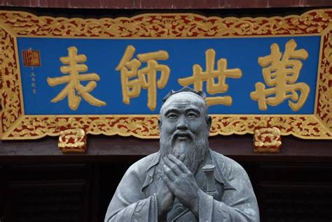 王阳明到底是怎样的一个人？为何可以和孔子孟子并称为儒家圣人？