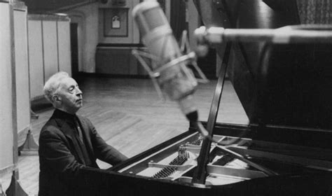 里赫特为何被誉为20世纪最伟大的钢琴家？ - 知乎