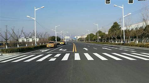 高速公路标线特有的5种标线,请一定要注意认清楚-深圳市蓝西特科技有限公司