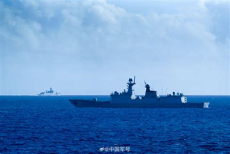 东部战区海军某护卫舰支队实战化训练掠影 - 中国军网