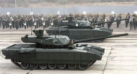 俄军接收新型坦克，号称性能反超99式，印度准备进口400辆_凤凰网