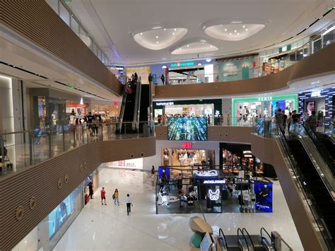 2023龙湖上海闵行天街购物,商场整体看起来就很气派，进...【去哪儿攻略】