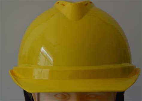 安全帽颜色代表什么（安全帽颜色不同分别代表什么） – 碳资讯