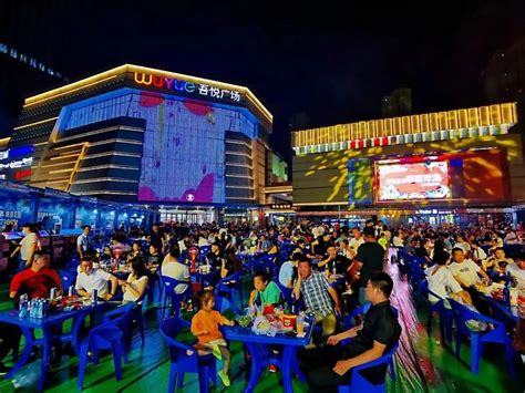 2019年首座吾悦广场开业 开启新城商业全年开业潮-派沃设计