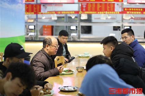 暖心！北京684个养老助餐点位缓解老人“吃饭难”_京报网