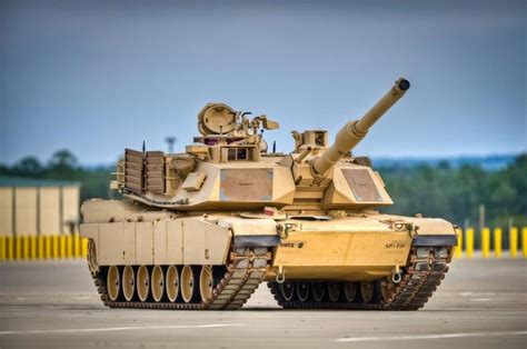 美军新版M1A2SEPv3将交货 对抗中国99式坦克_凤凰资讯