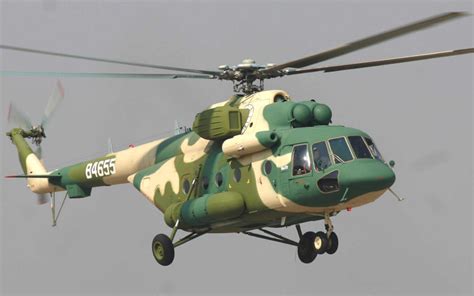 降落时撞到树冠 俄罗斯一架米-8直升机实施迫降 - 民用航空网