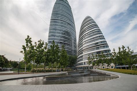 望京SOHO作为与鸟巢齐名的北京建筑新地标，… - 堆糖，美图壁纸兴趣社区