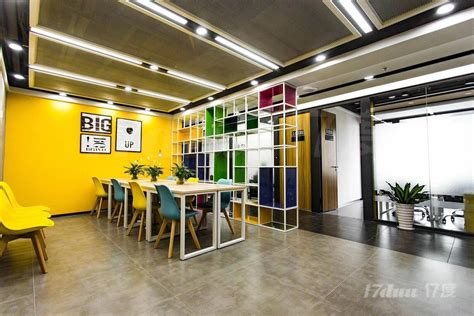 南极电商-办公室装修设计案例-上海立新