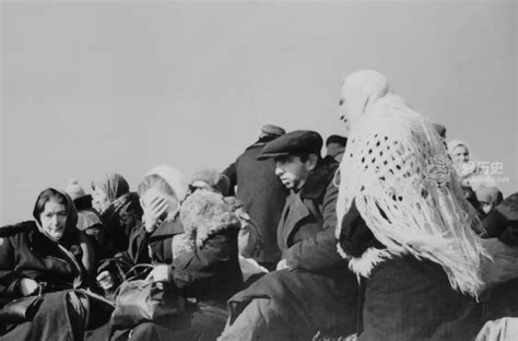 德国随军记者拍下的屠杀前最后照片 犹太姑娘在世上最后一张美照