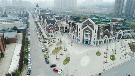龙湖重庆礼嘉天街购物中心设计：外观颜值高、高街中庭更炫酷！_空间